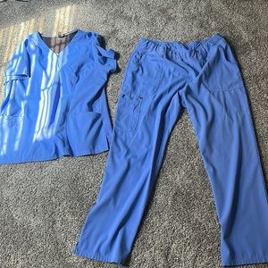 Gently used Elle Scrubs size XL